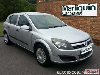 2004 04 VAUXHALL ASTRA 1.4i 16V Life 5 Door Hatchback